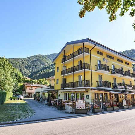 Hotel Sport Pieve Di Ledro Luaran gambar